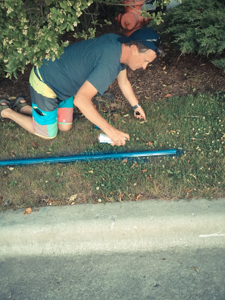 Painting the PVC flagpole 